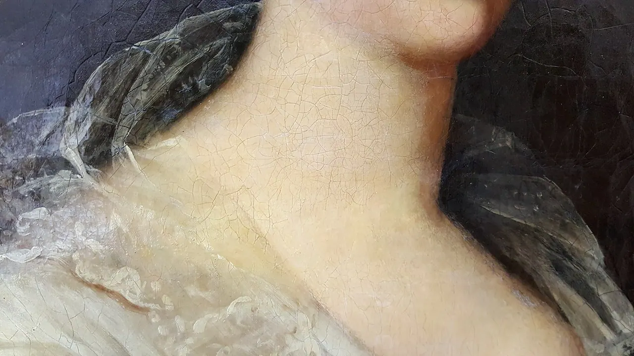 Traitement d’une griffure ayant emporté la couche picturale et la préparation — portrait du début du XIXᵉ — Le cou après traitement : la griffure ne se lit plus