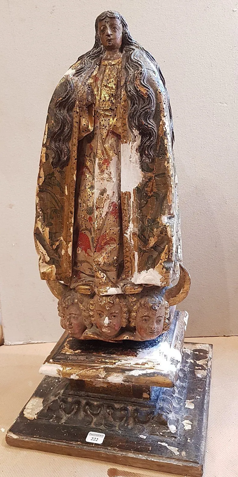 Remontage, comblement et reprise de la dorure — Vierge en bois sculpté et polychrome — En cours — comblement des lacunes